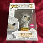 Funko Pop! Vinyl: Harry Potter - Buckbeak (Flocked) - Hot Topic #104