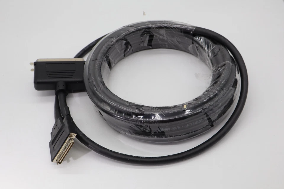 15ft VHDCI 0.8mm 68-Pin Male to Centronics 50-Pin Male SCSI Cable - Image 4 of 4