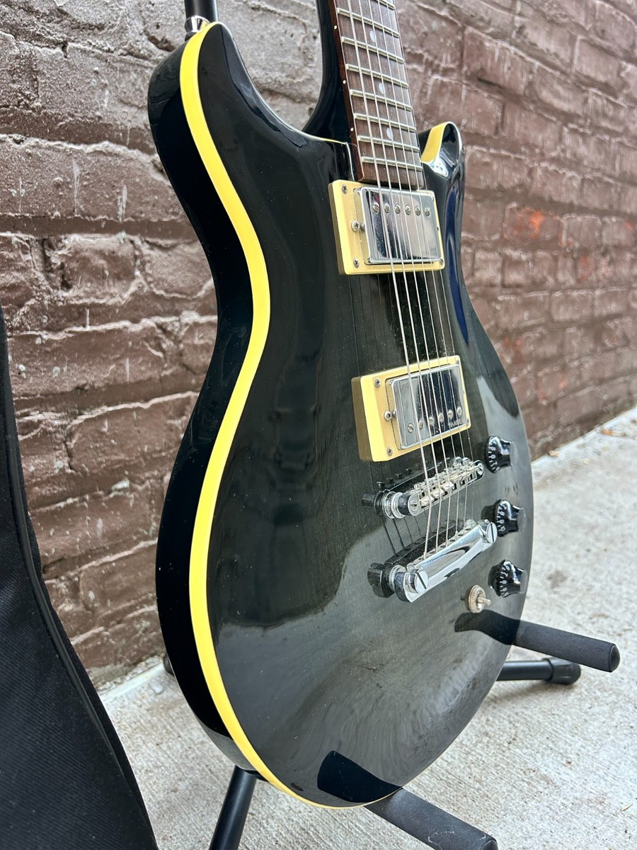 Hamer Slammer Series Electric Guitar – Black Flame Top – w/ Gig