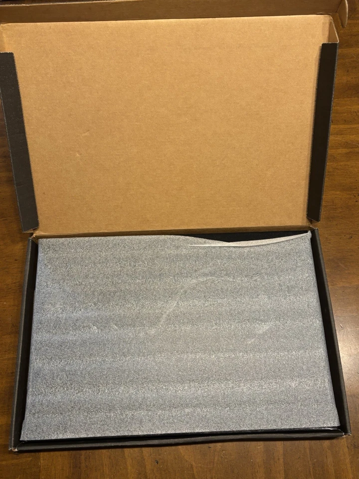 Black Sabbath 2016 The End Tour VIP Box Limited Edition with Lanyard VIP Pass - Image 2 of 4