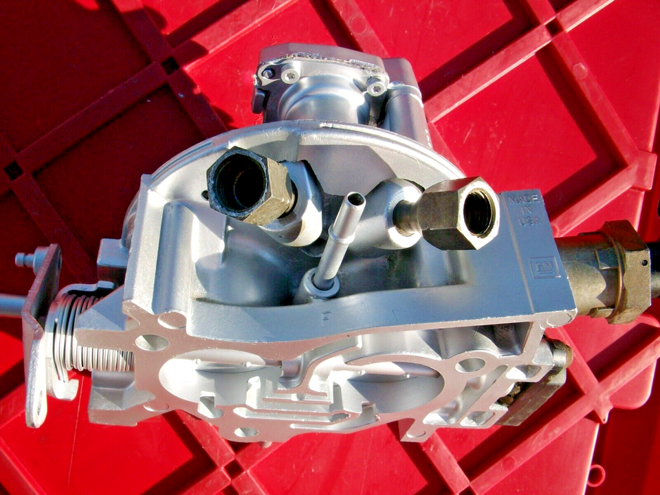 1992 1993 1994 1995 Chevrolet GMC 350 5.7L Throttle Body 1500 2500 3500