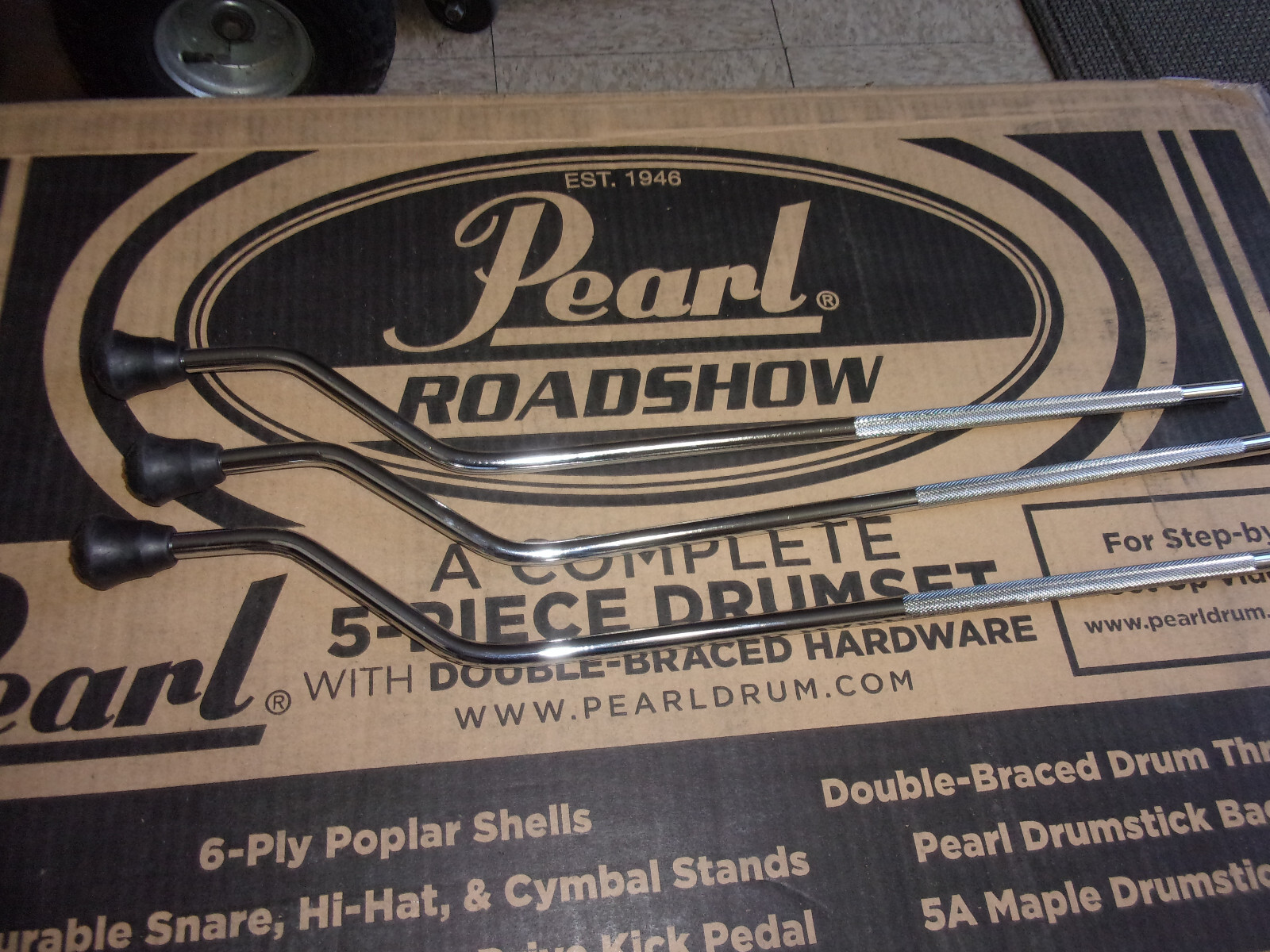 New Pearl Roadshow Heavy Duty Chrome Floor Tom Legs Lot of 3 for your