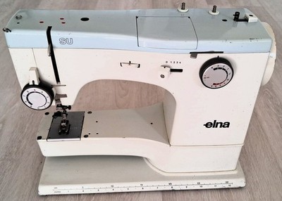 Elna SU 62C Free Arm Sewing Machine w/Original Case & Accessories Vintage