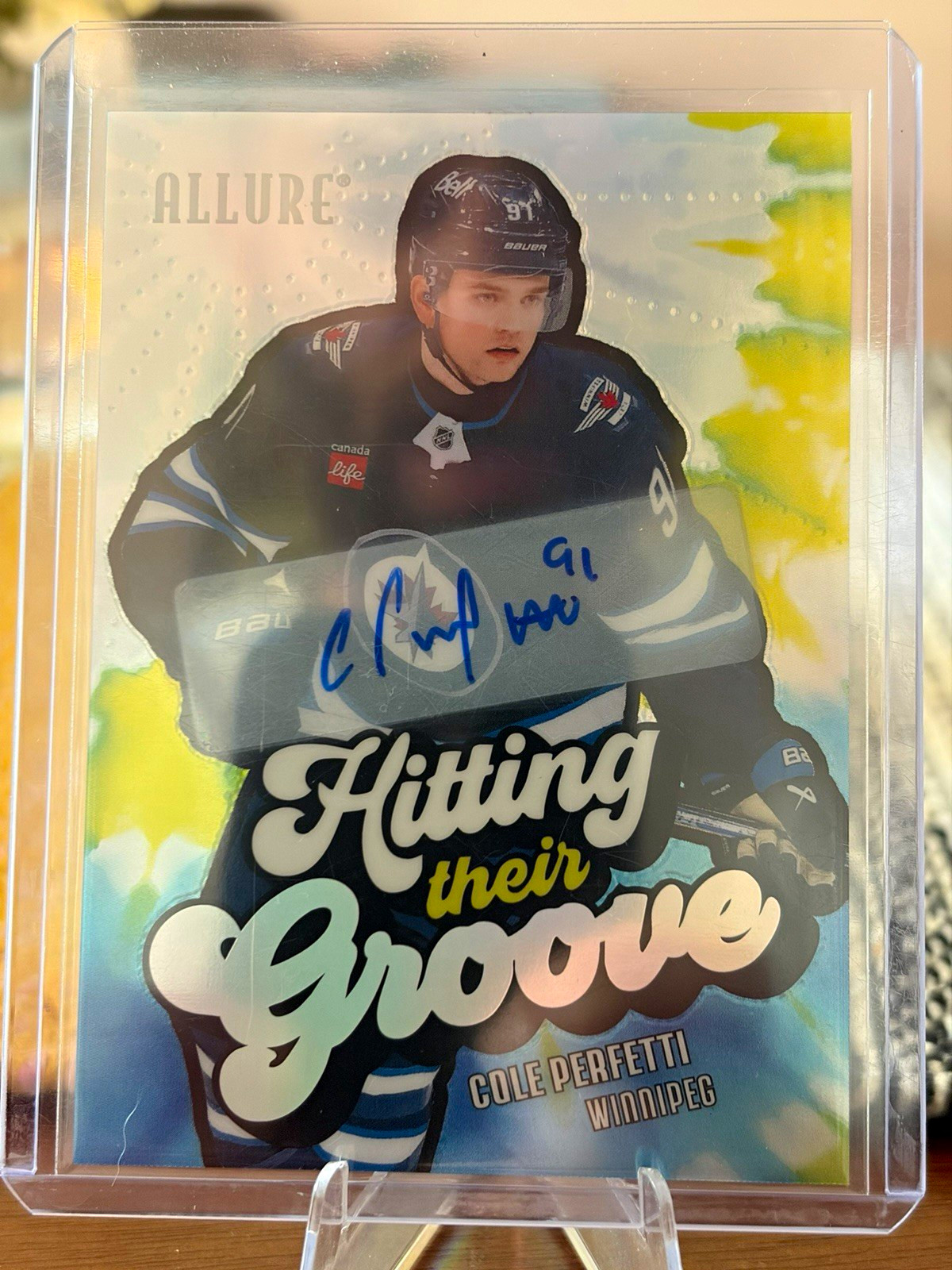 Upper Deck 2025-26 Allure Cole Perfetti Hitting Their Groove #HTG-8 Auto Jets