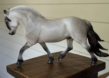 Breyer Horse 2025 Premier Club ROWAN Highland Pony Loose Full Mane W/Box Bag COA