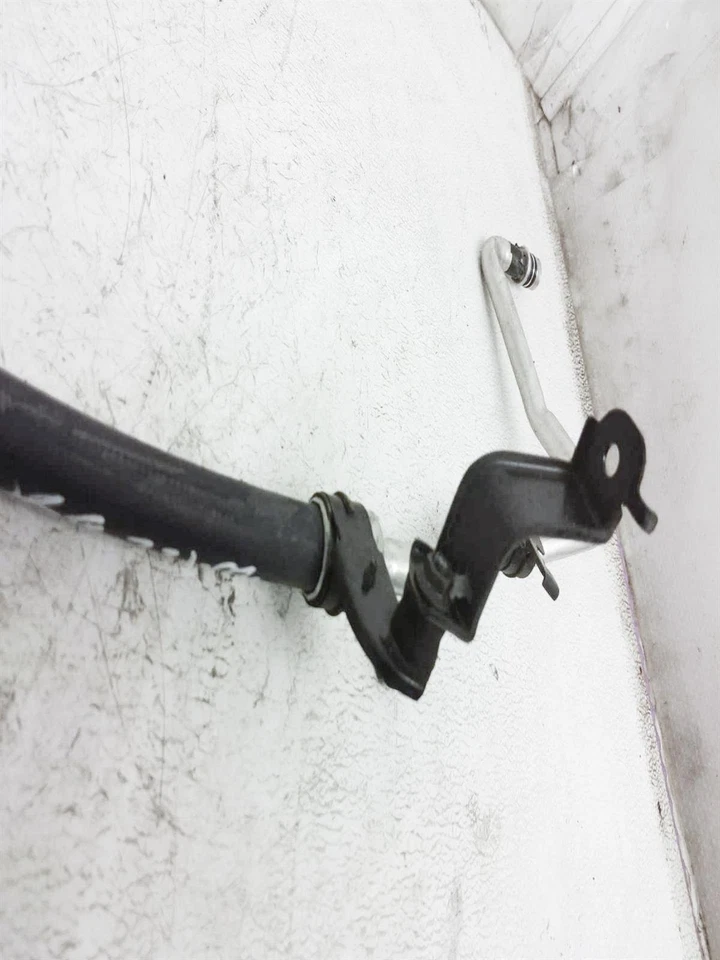 Manguera de succión de CA Toyota Matrix 2004-2008 - Construida en Estados Unidos 88704-02540 Foto 4 de 4