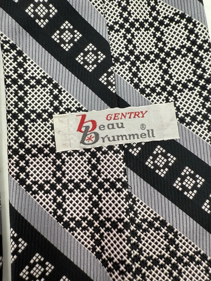 Beau Brummell Gentry 男式涤纶宽黑色和银色复古领带 — 第 4/4 张图片