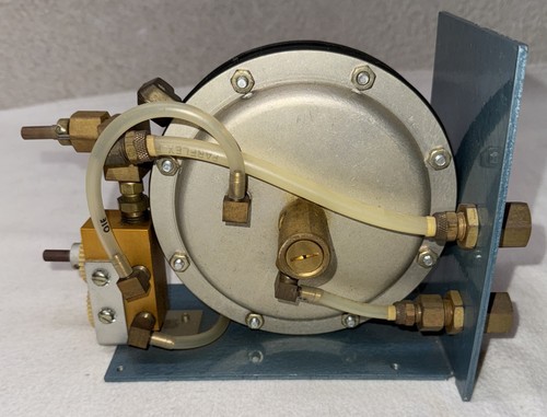 Smith Proportional Mixer 299-006-3: Argon & Helium - Tescom Gas Proportioner - Picture 12 of 13