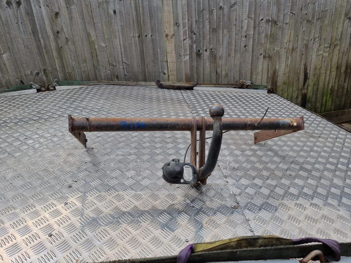 AUTO-HAK Rigid Towing Hitch Compatible With Volkswagen VW Touareg 7L I 11.2002-03.2010 13-Pin Vehicle-Specific Wiring Kit