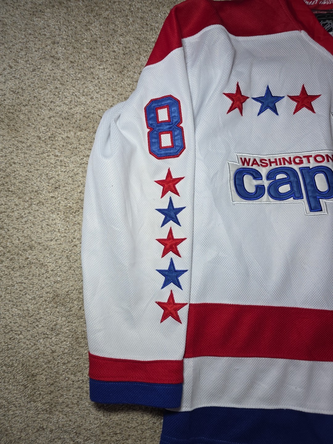 Washington Capitals Alex Ovechkin 2011 Winter Classic Youth Jersey Size L/XL thumbnail 2