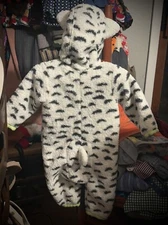 Patagonia Bunting Furry Friends Snow Leopard Baby Snow Suit 3-6 Gently Preowned