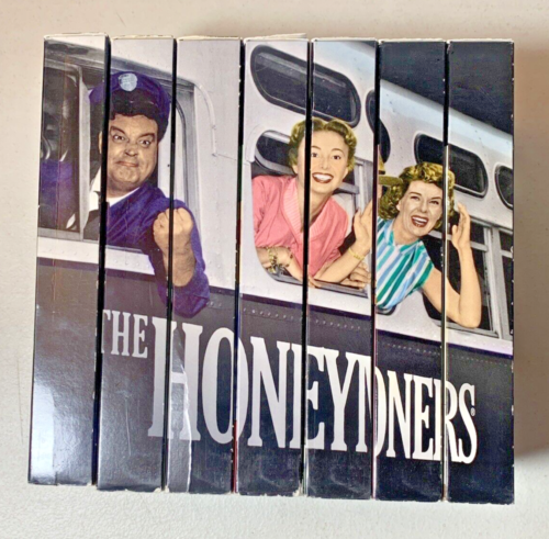 The Honeymooners Classic Collection (VHS, 1996, 7 Bandset) fehlt 1 Band - Bild 1 von 4
