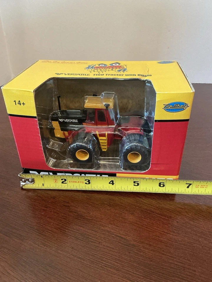 Vintage 2012 1/64 Top Shelf Replicas Versatile 1150 Diecast Tractor W/Duals - Image 2 of 4