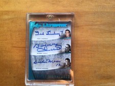 Bobby Hull 4 hockey card Autograph 1/5 Sweaters 4-5/5 Autograph 3/10