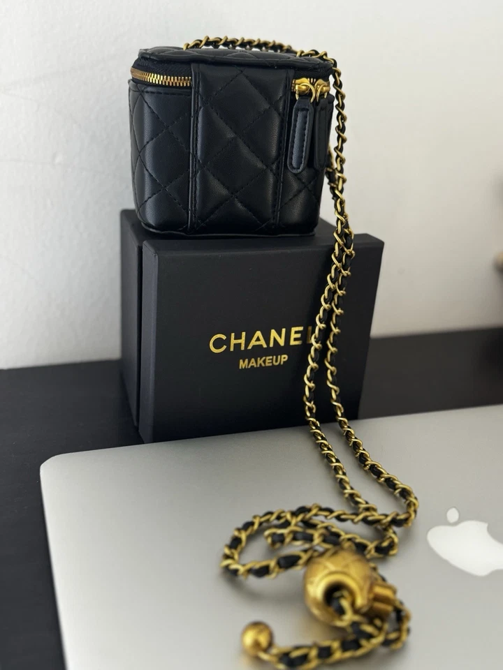 CHANEL Mini Vanity Case Vintage Cosmetic Makeup Box - Image 2 of 4