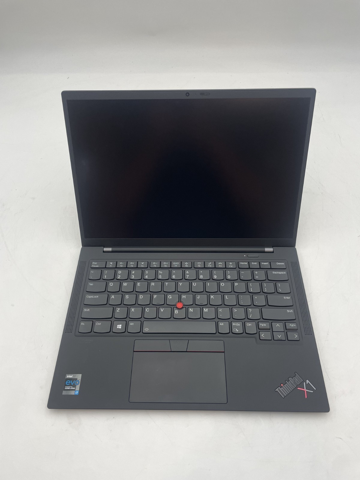 Lenovo ThinkPad X1, 14-Inch Laptop, with Intel Core i7 11th Gen., 512 GB SSD (Solid State Drive), Windows 11 Pro