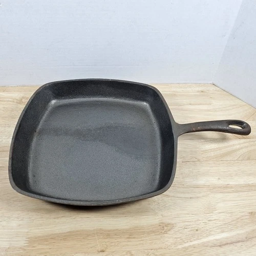 BSR Century Cast Iron Square Skillet 10 1/4" Vintage Unused