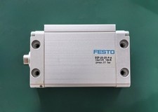 1PC NEW Flat Cylinder DZF-25-25-P-A 164028 FESTO DZF2525PA Fast Shipping