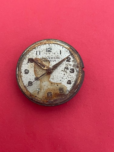 Vintage Universal Geneve Manual Winding Movement - Picture 2 of 5