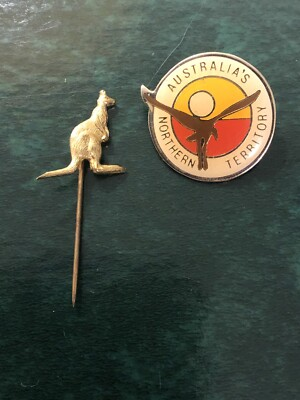 #ad 2 Australia Souvenir Pins Gold Toned Kangaroo Pin amp; Northern Territory K332 $9.99