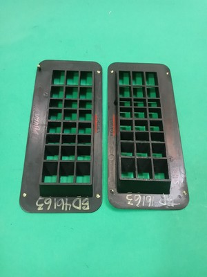 2 Jaguar 1987 Xj6 Series 3 OEM Dash Defogger Vent Pair for sale  