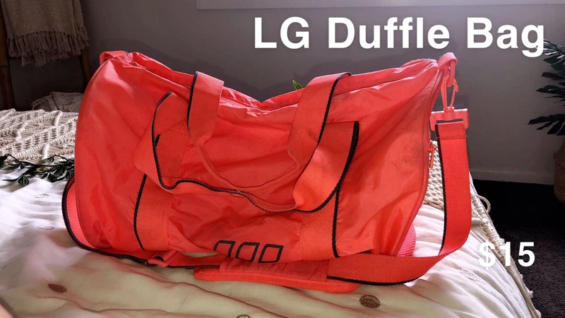lorna jane duffle bag
