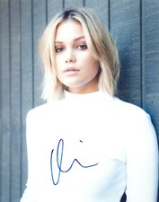 Olivia Holt Signed Autographed 8x10 Photo Kickin' It Actress Cloak & Dagger COA 