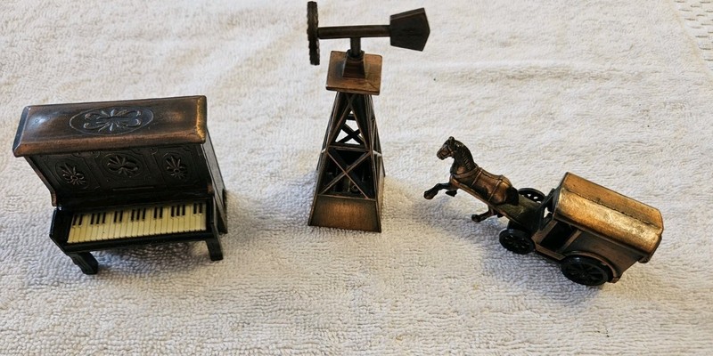 Vintage Pencil Sharpeners Set Of 3