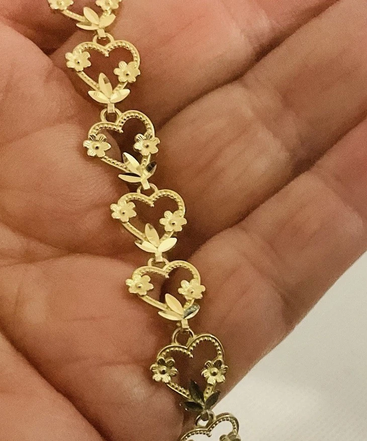 14k Gold Hearts & Roses 7” Bracelet  - Image 3 of 4