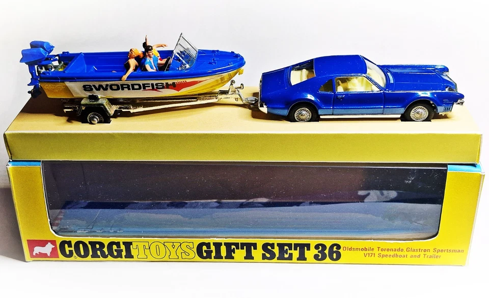 Corgi Toys GS 36  - Oldsmobile Toronado/ Speedboat -  inklusive Repro Fensterbox - Bild 3 von 4
