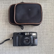 Minolta Riva Zoom AF5 fotocamera pellicola 35mm nera testata funzionante 