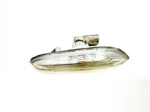 BMW 3 E90 Kotflügelblinker vorne links 725332602 2.50 Petrol 160kw 20516500