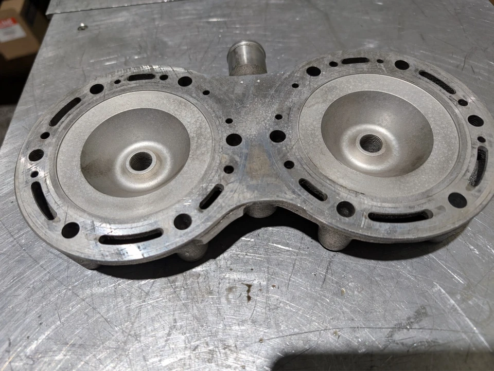 Polaris 850 Axys Boost Khaos Cylinder Head 3023283 - Image 4 of 4