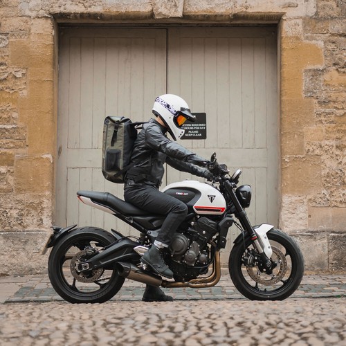 Oxford Aqua B25 Wasserdicht Motorrad Motorrad 25 Liter Rucksack - schwarz - Bild 8 von 10