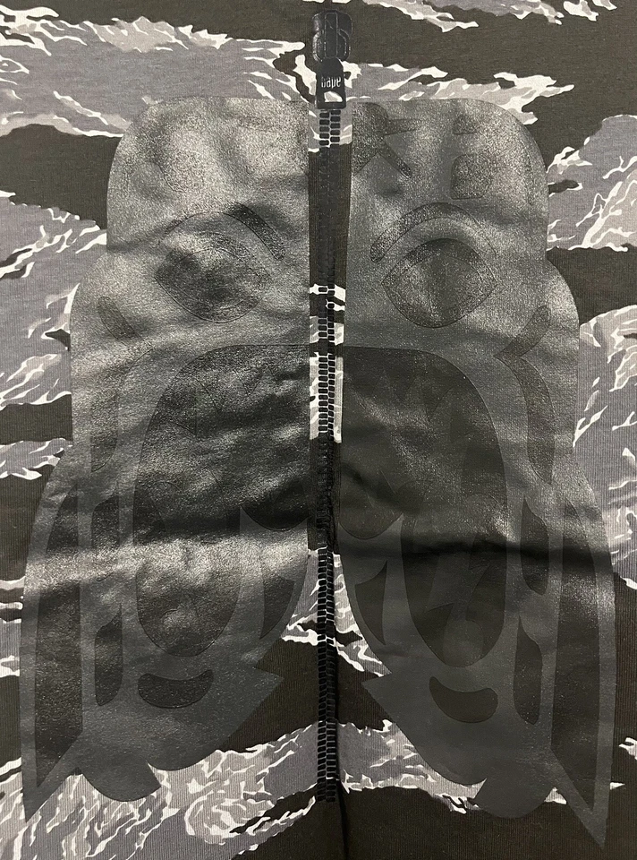 Authentic A Bathing Ape Bape Tiger Camo Tiger tee 2XL Dey-Ops Proper Uniform - Image 2 of 4