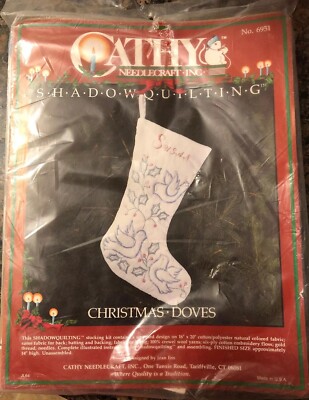 CATHY'S SHADOW QUILTING CHRISTMAS DOVES STOCKING KIT 6951 New