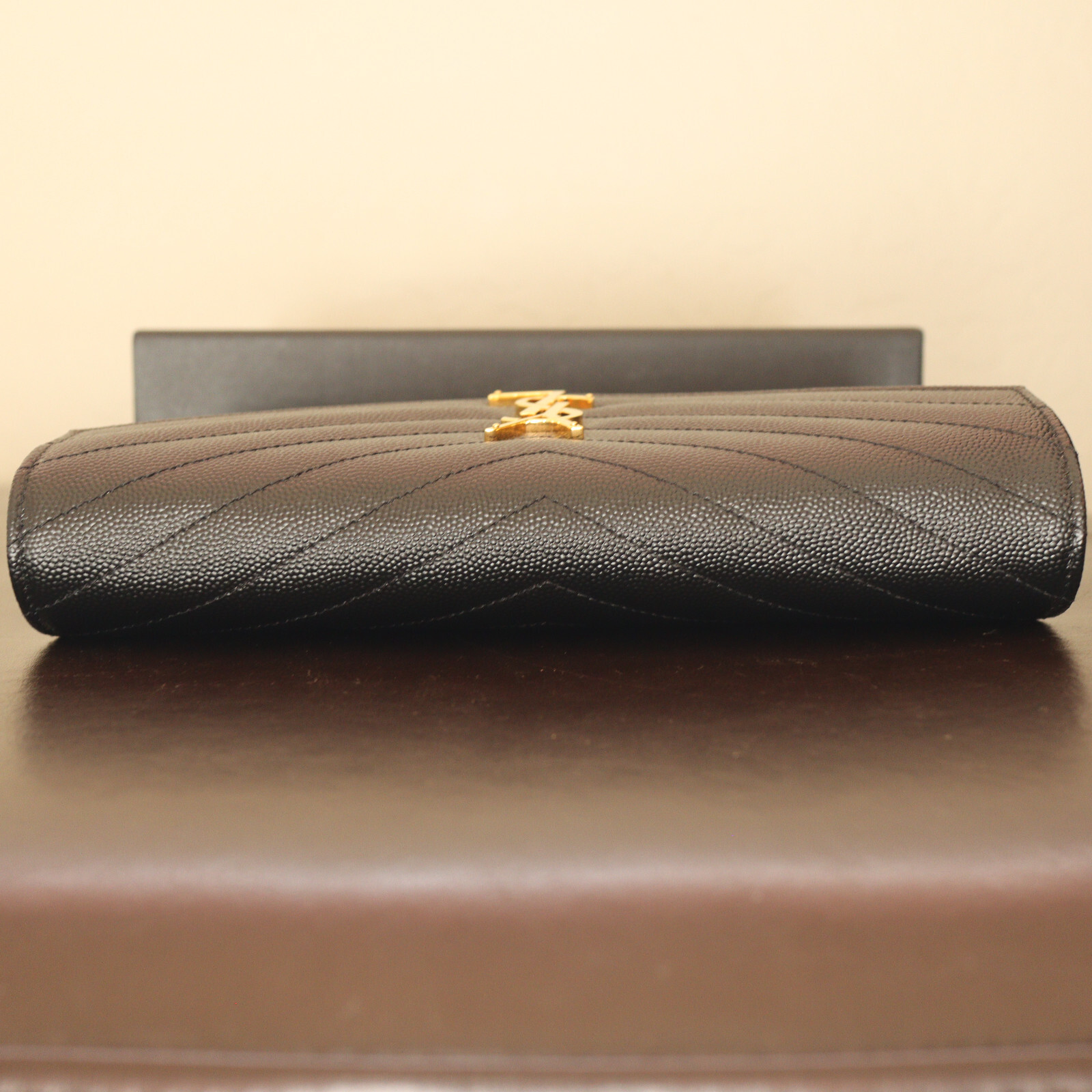 SAINT LAURENT Portafoglio YSL Classic Cassandre Catena Busta Nero Grain De Poudre Pelle Nuovo con scatola