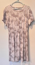 NWT Plus Size Gilli Short Sleeve Floral Dress