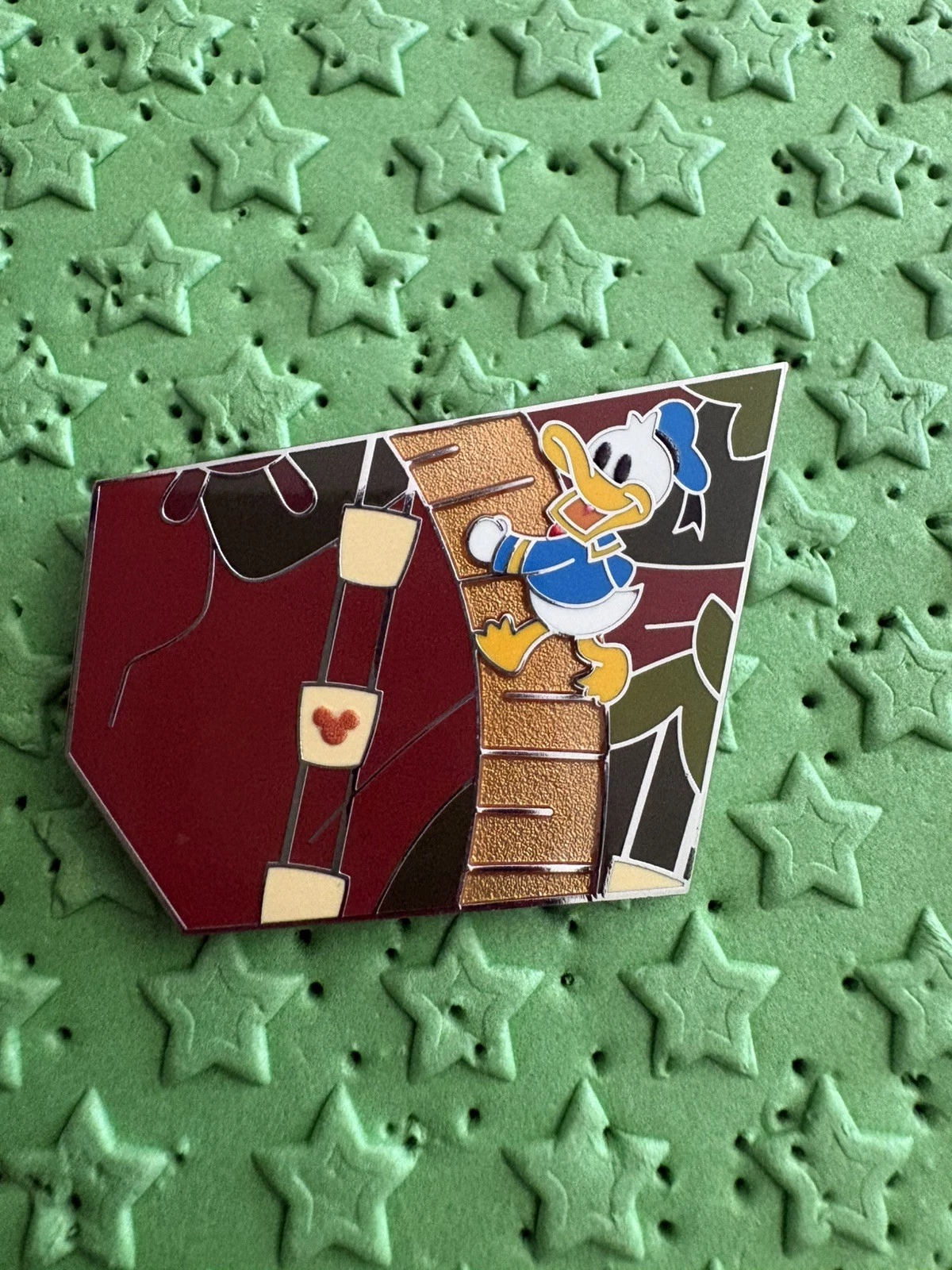 2026 Walt Disney World Swiss Family Treehouse Map Puzzle Pin LE 575 Donald Duck