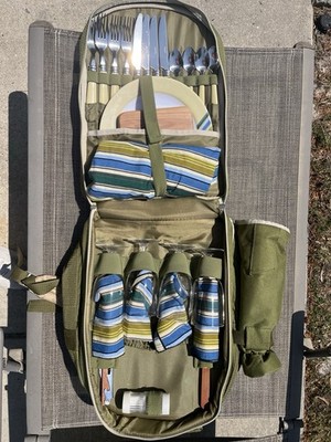 Picnic Time Green Striped Backpack Set w/ Plates, Cutlery, Napkins, Wine Glasses