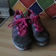 Nike Air Alvord 10 running shoes trainers size 5.5 vgc