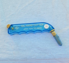Toyo TC-600 Oil Hand Cutter Glass Cutter, Japan Made, Blue Handle Tool