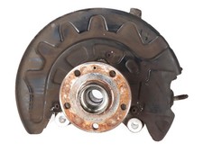 Achsschenkel links vorne VW Passat B8 Variant (3G) 2.0 TDI 140 kW 190 PS (11.