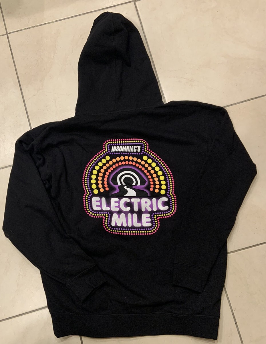 milet ライブグッズ　フーディー milet×milet Room #301 SPECIAL SITE | miles | milet official mobile