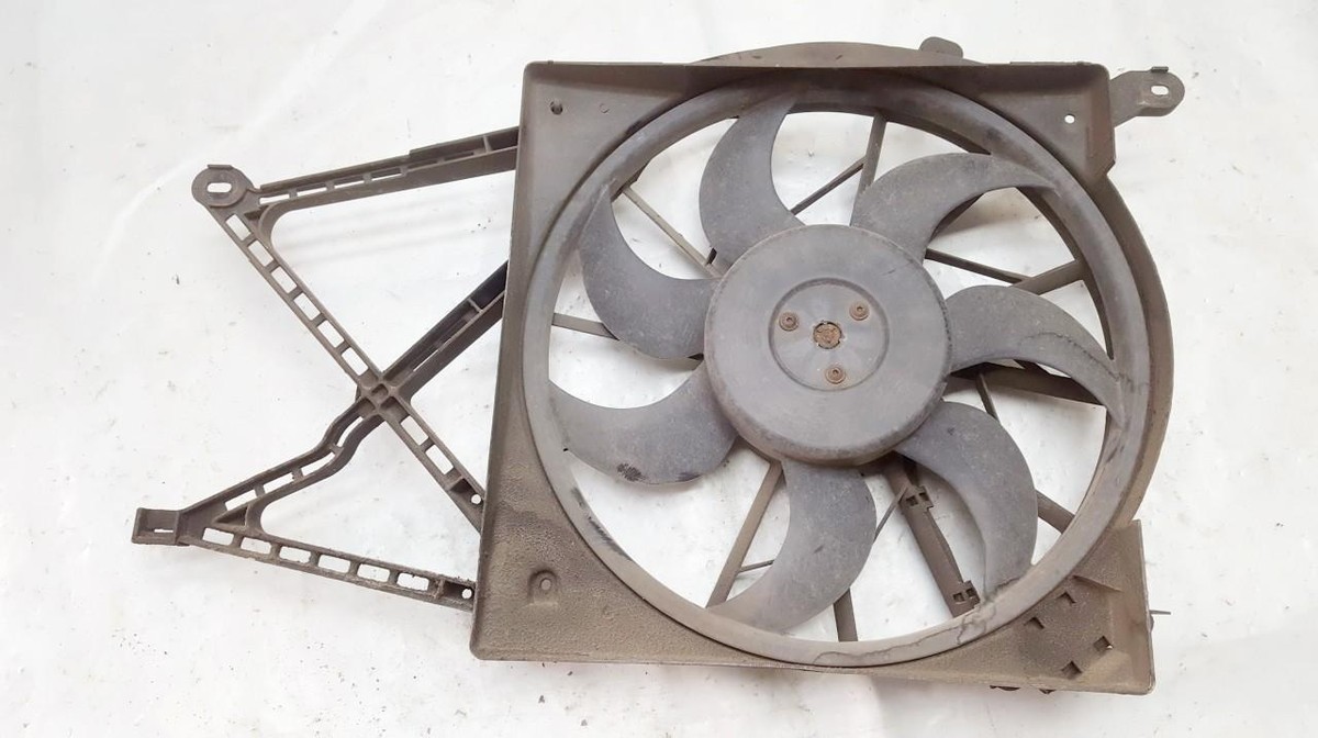 【tvdfan】 90572749 0130104804 Diffuser, Radiator Fan for Opel Astra