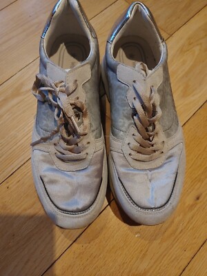 Wrangler Animal Print Silver White Rolling Walking Thick Sole