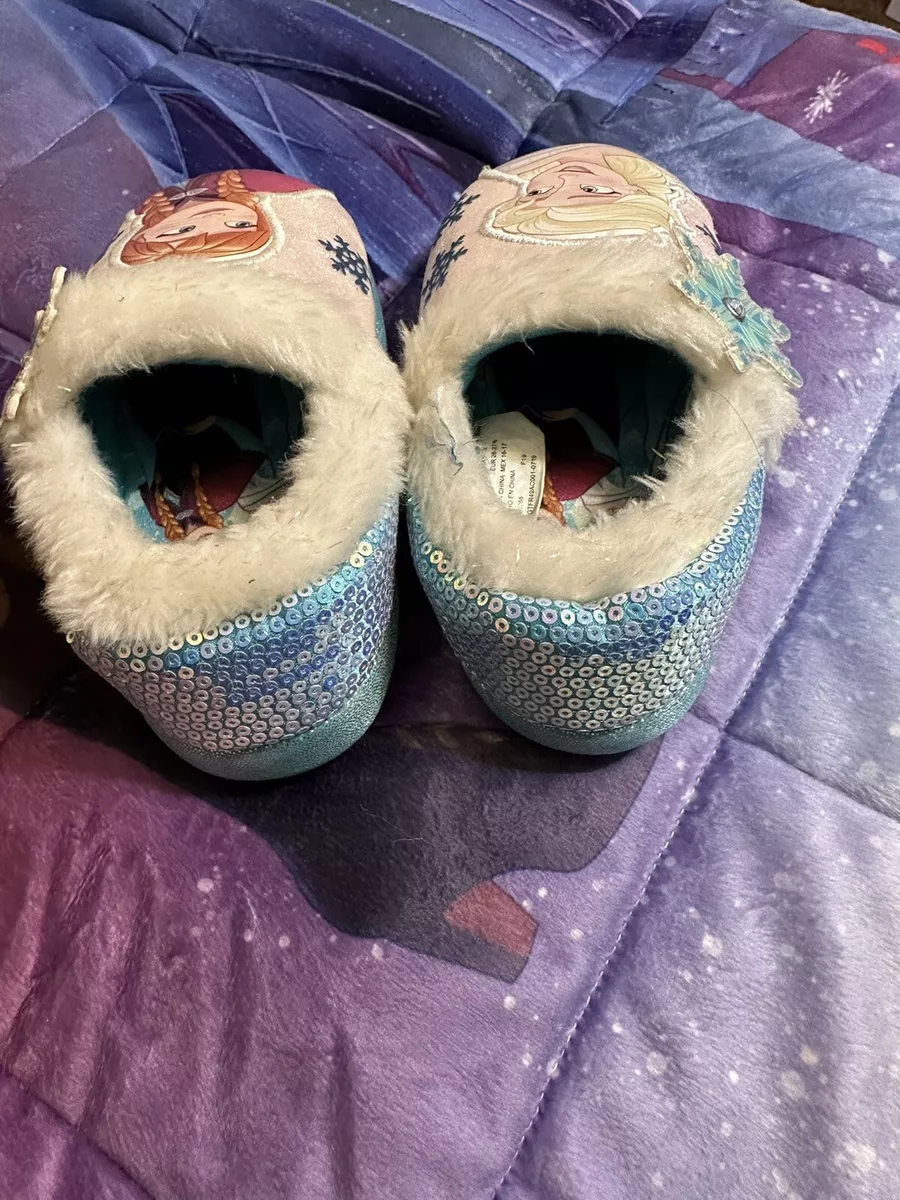 Frozen slippers outlet size 9