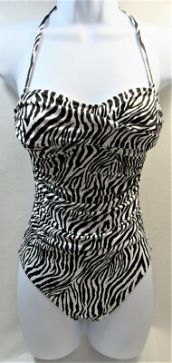 Swimsuit Majestic Swim One-Piece  Size XS Zebra Print Junior's New