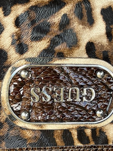 Guess Beautiful Women’s Wallet Animal Print Logo Credit Card Dividers In Zip - Bild 3 von 8
