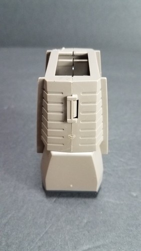 Transformers G1 Omega Supreme Foot/ Leg Part Only=2 piece=see photos. - Picture 4 of 10